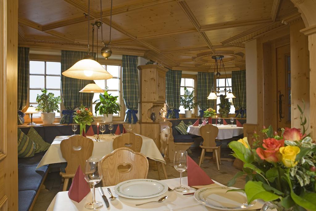 Gasthof Zur Burg Ewattingen Exterior photo